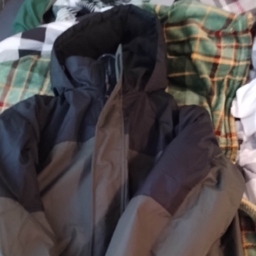 Hawke & Co Black and Gray Puffer Jacket